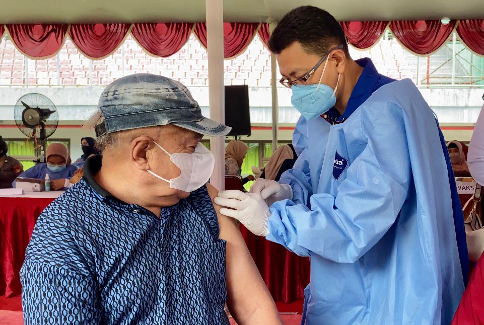 Pemkot Bekasi Buka Layanan Vaksin Booster Kedua untuk Lansia