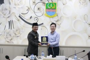 Program Multicultural Library, Dani Ramdan Terima Kunjungan KB Kookmin Bank