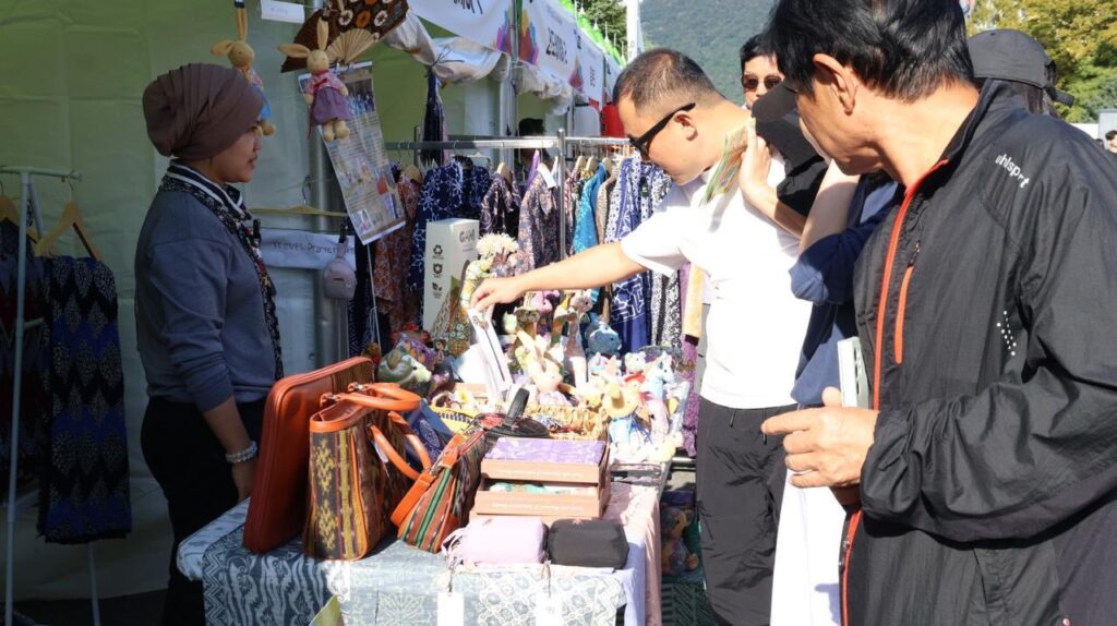 Warga Korea Selatan BRTV