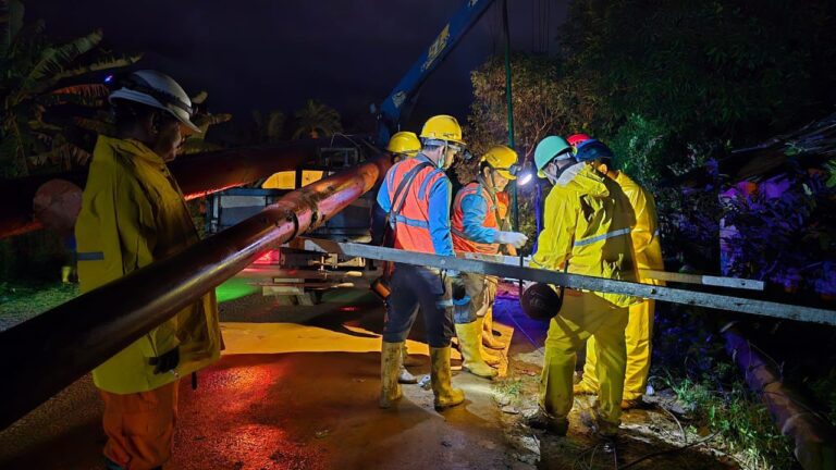 PLN Tuntaskan Pemulihan Kelistrikan Sumut 100 Persen! Sumut Kembali Menyala