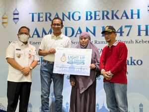 Light Up The Dream, PLN UID Jakarta Raya Sambung Listrik Gratis untuk 92 Keluarga Prasejahtera di Jakarta