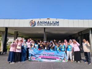 Srikandi PLN Cikarang, Berbagi Ceria untuk Yatim Dhuafa Jelang Hari Anak Nasional