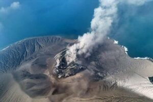 11 Gunung Api di Indonesia yang Mengalami Erupsi Sepanjang 2026