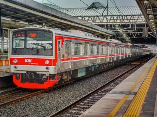 LRT Kelapa Gading–Manggarai Resmi Beroperasi, Tempuh Perjalanan Hanya 28 Menit