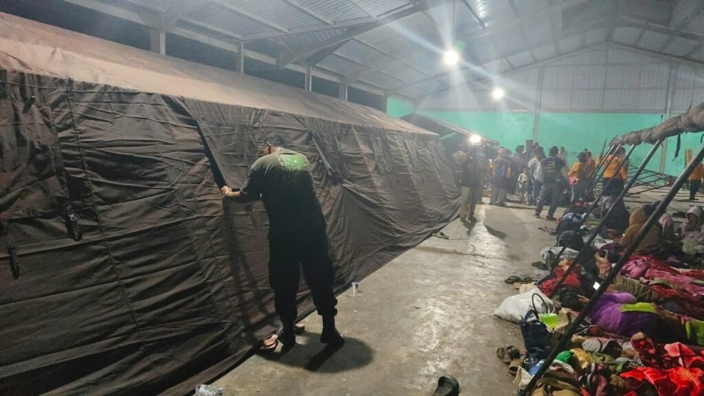 Erupsi Gunung Sinabung, 615 Warga Karo Mengungsi untuk Hindari Abu Vulkanik
