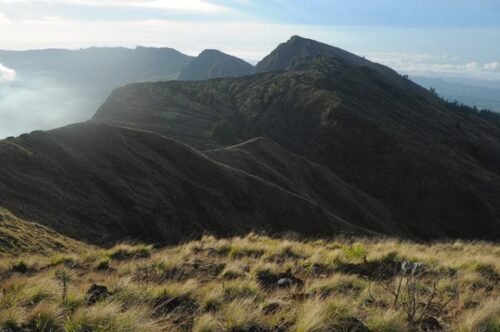 Kebakaran Hebat Taman Nasional Tambora, Bagaimana Kondisi Pendakian?