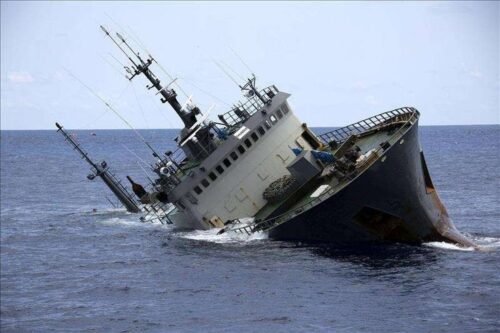 Pinisi Bawa 13 Wisatawan Tenggelam di Labuan Bajo, Bermula dari Karang Dangkal
