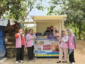 Srikandi PLN Cikarang Dorong Perempuan Makin Berdaya Lewat Gerobak Cahaya