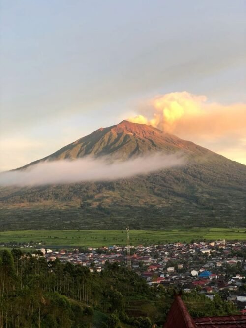 Jalur Pendakian Gunung Kerinci, Danau Gunung Tujuh, dan Masurai Kembali Dibuka 14 Oktober 2026
