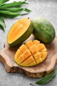 Lagi Musim Mangga, Ini Efek Makan Mangga Setiap Hari bagi Tubuh
